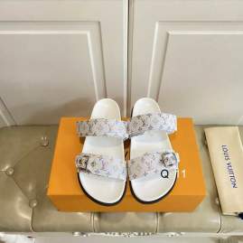 Picture of Louis Vuitton Slippers _SKULVsz35-40SY0806441